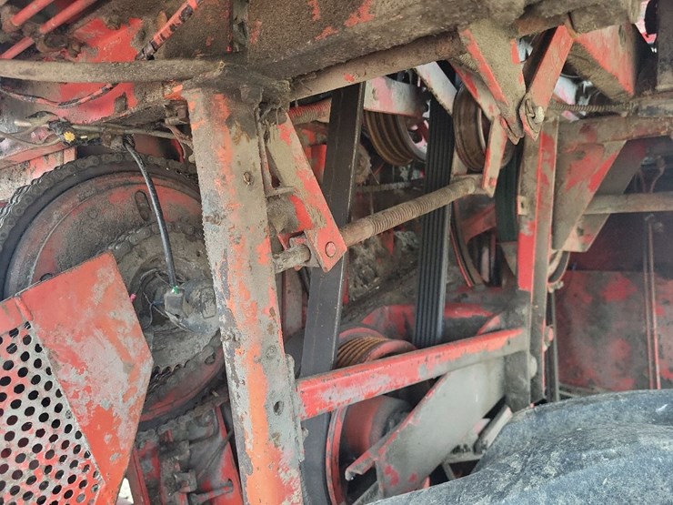 massey-ferguson-750-image-14