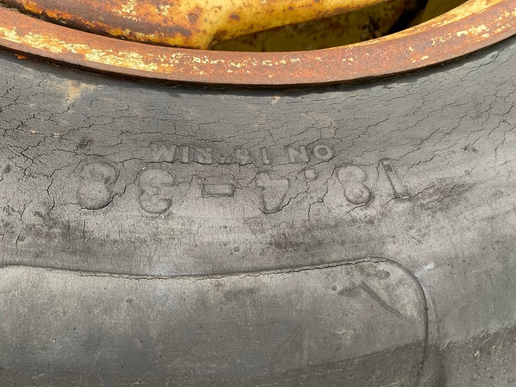 9-bolt-dual-hubs-image-3