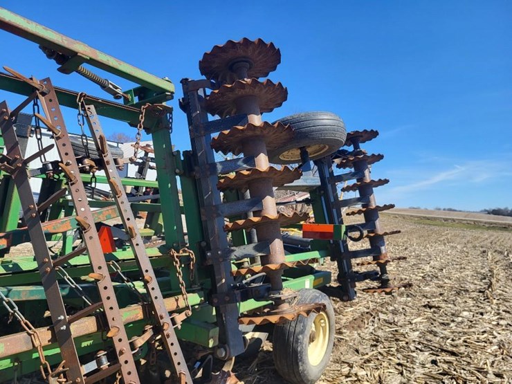 great-plains-2200tt-image-52