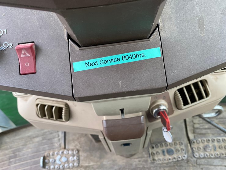 john-deere-6410-image-37