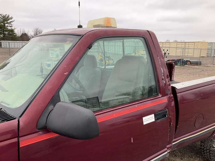 1996-chevrolet-k2500-image-16