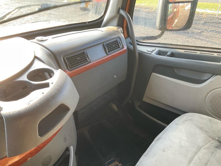 2007-unknown-volvo-image-106