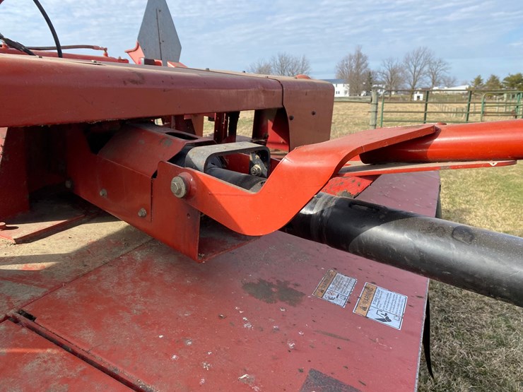 new-holland-1431-image-14