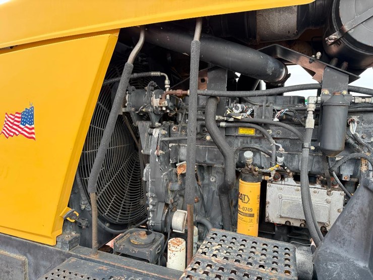 challenger-75-image-38