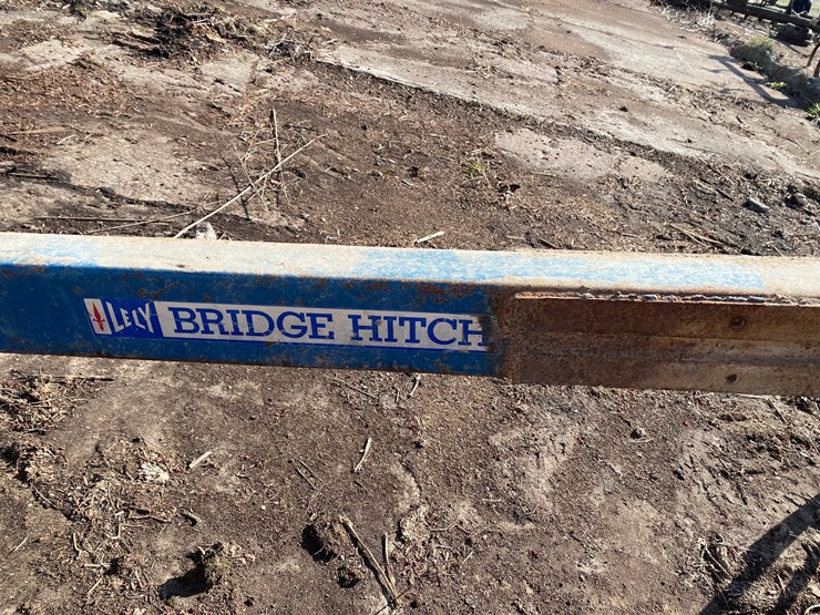 international-6200-image-35