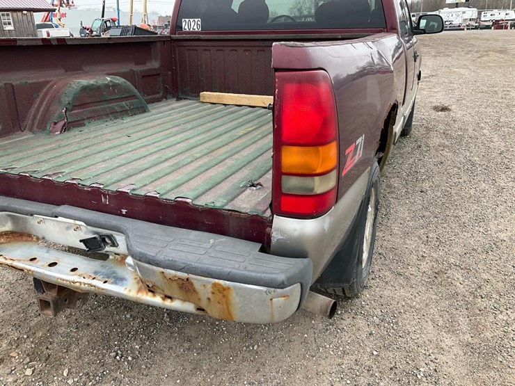 1999-chevrolet-k1500-image-28