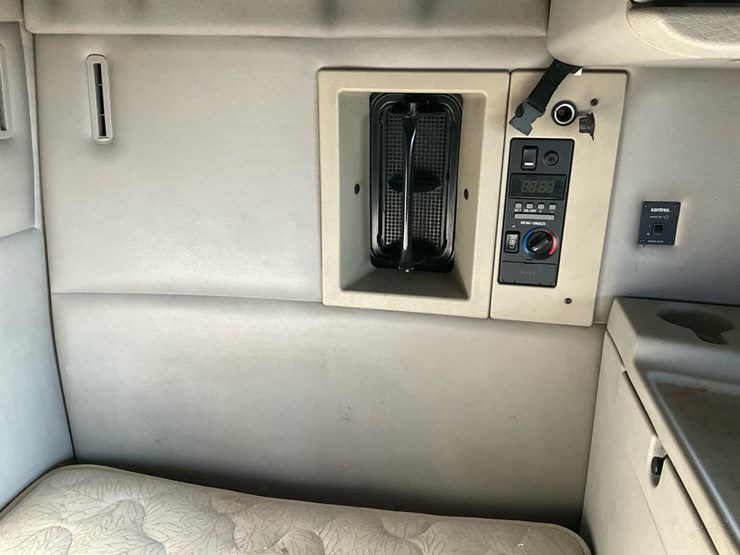 2007-unknown-volvo-image-113