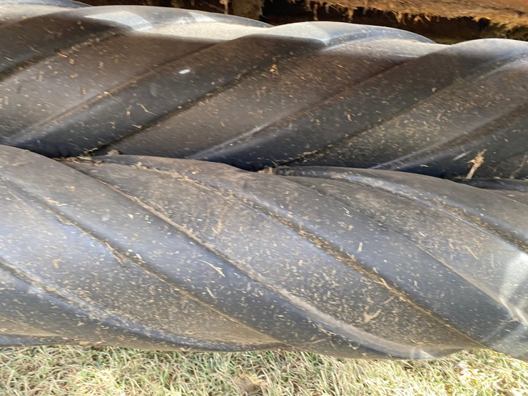 new-holland-1431-image-4