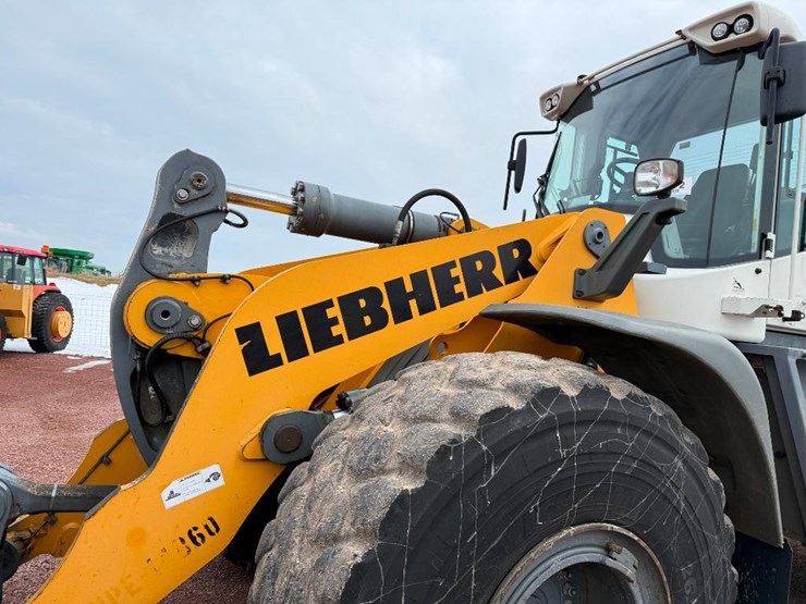 liebherr-l566-image-30