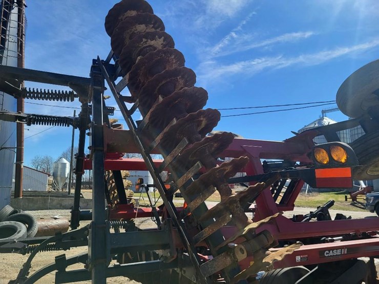 case-ih-true-tandem-330-turbo-image-58