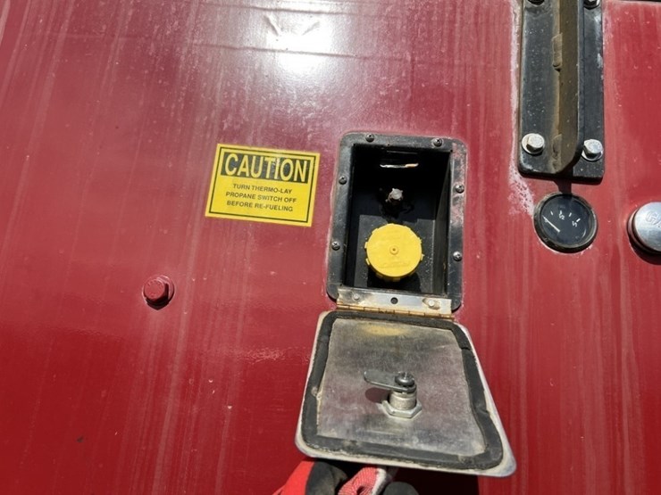 1998-peterbilt-357-image-47