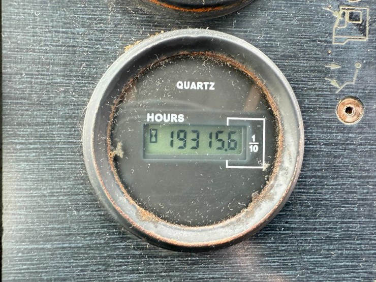 2013-kalmar-ottawa-4x2-image-50