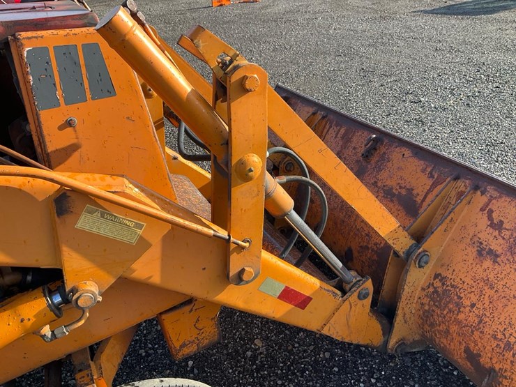 1982-case-580d-image-66