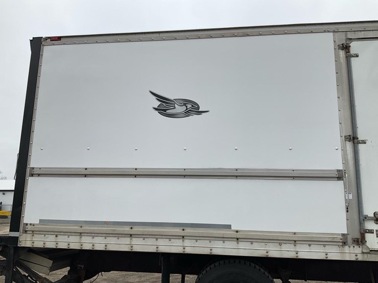 2005-international-durastar-4300-image-67