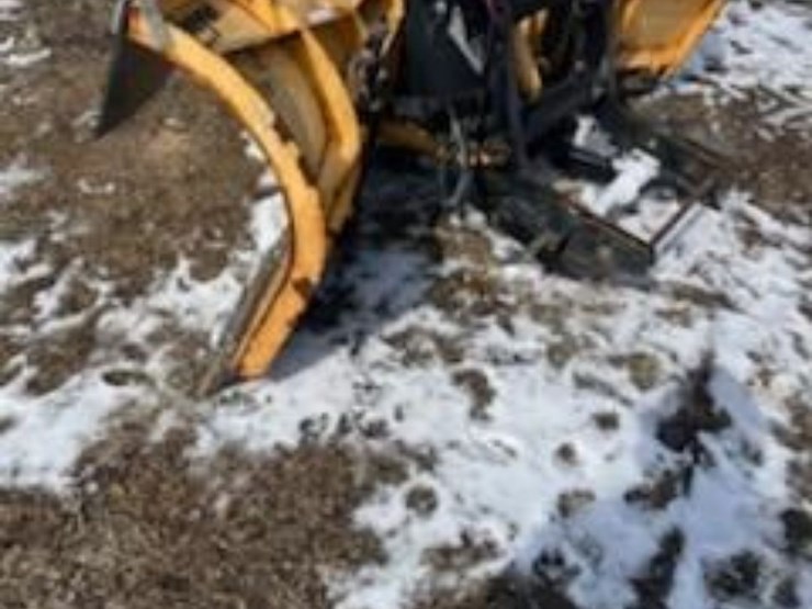 meyer-super-v2--snow-blade-w/truck-mounts-image-5