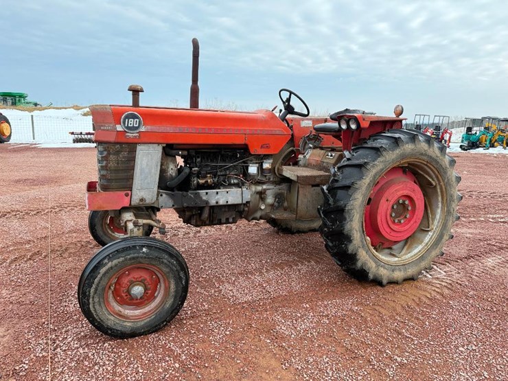 massey-ferguson-180-image-1