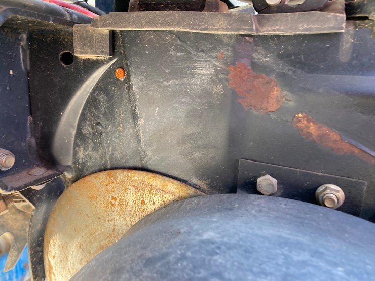 2009-kinze-3600-image-40