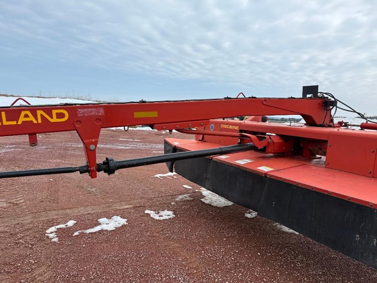 new-holland-1431-image-17