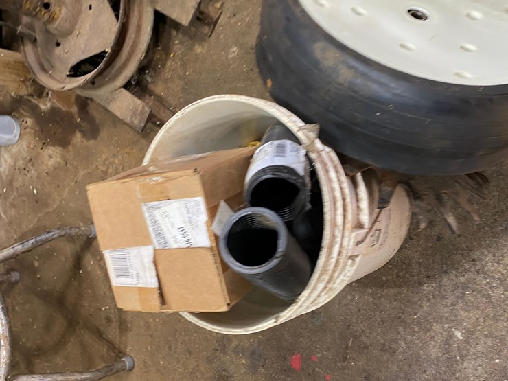 2009-kinze-3600-image-93