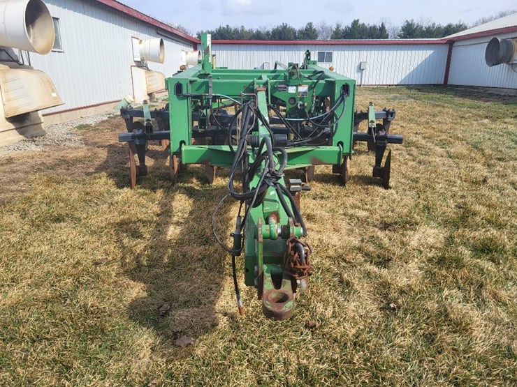 john-deere-2700-image-7