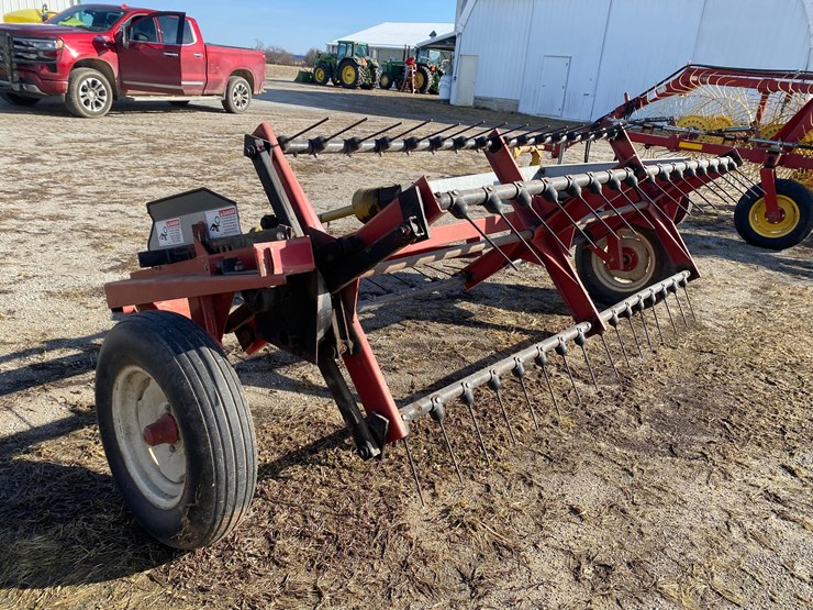 h&s-8'-hay-fluffer-image-6