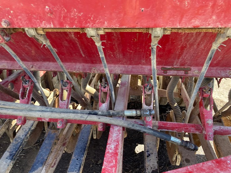 international-6200-image-17