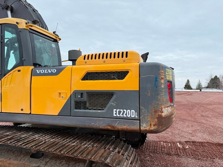 volvo-ec220dl-image-24