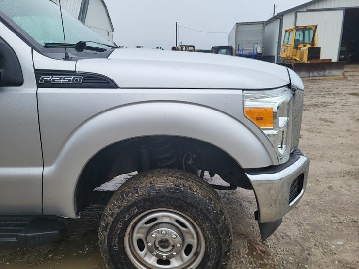 2015-ford-f250-xl-image-37