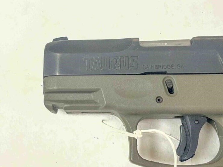 taurus-pistol-image-8