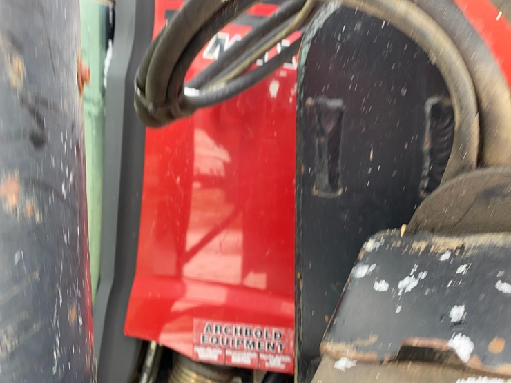 case-ih-125-image-16