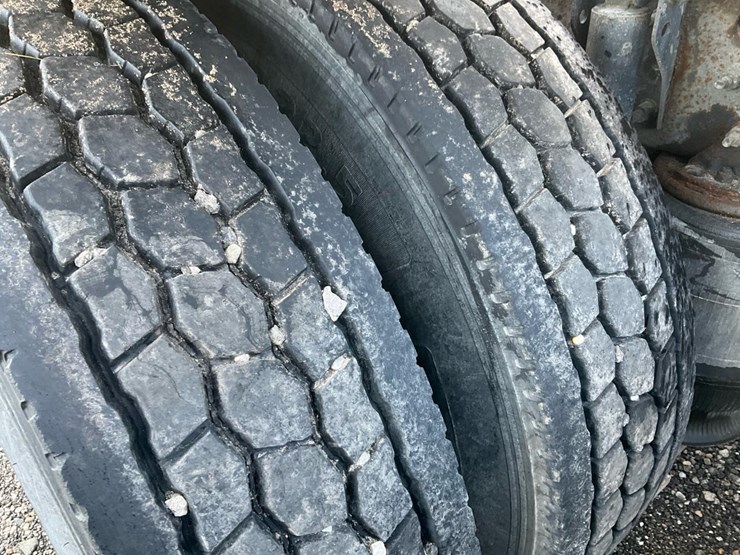 2007-unknown-volvo-image-40