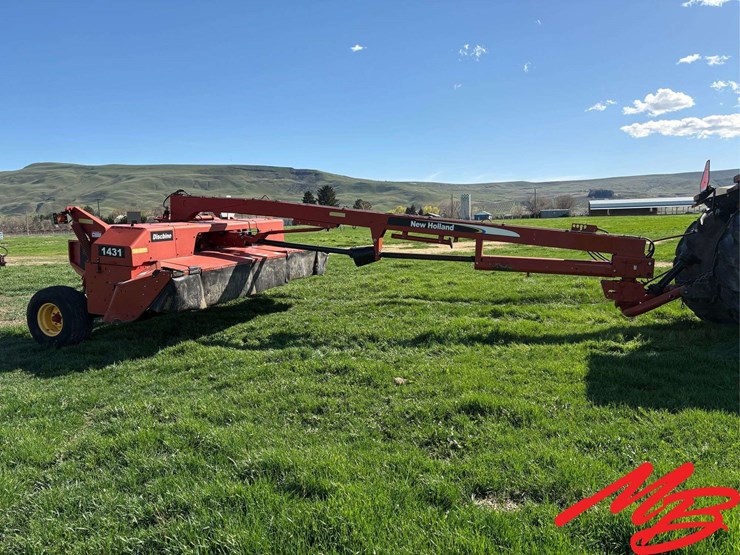 new-holland-14-image-5