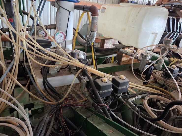 john-deere-2510l-image-41