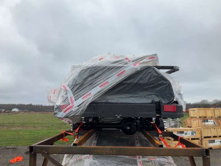 #1306-•-damaged-sdlgc100-golf-cart-image-9