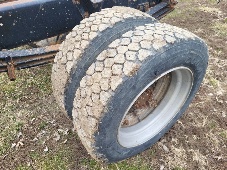 1991-gmc-kodiak-c6h042-single-axle-truck---blown-engine-image-16