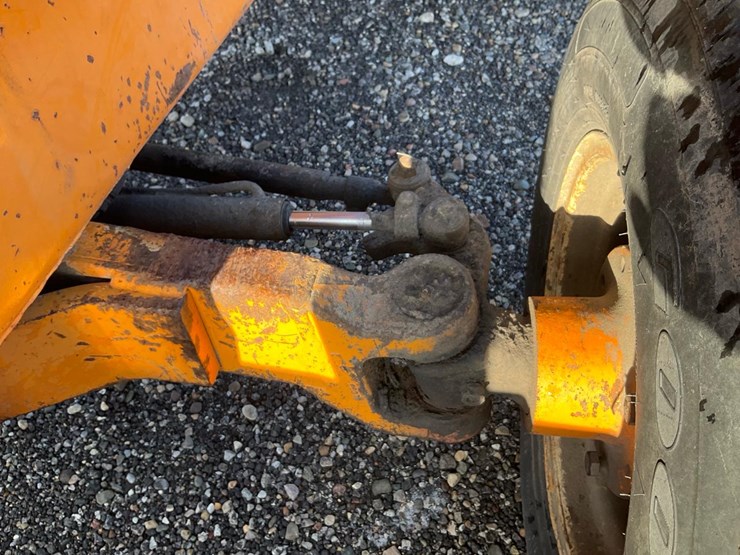 1982-case-580d-image-20