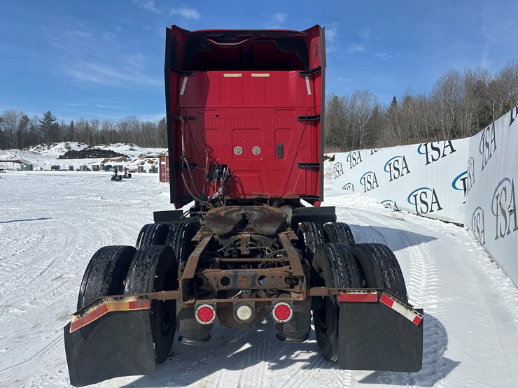 2012-international-prostar-image-4