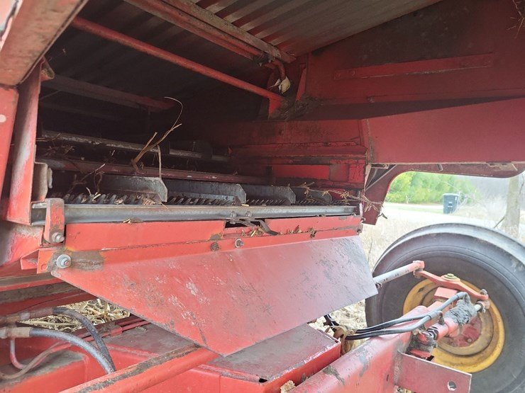 massey-ferguson-750-image-33