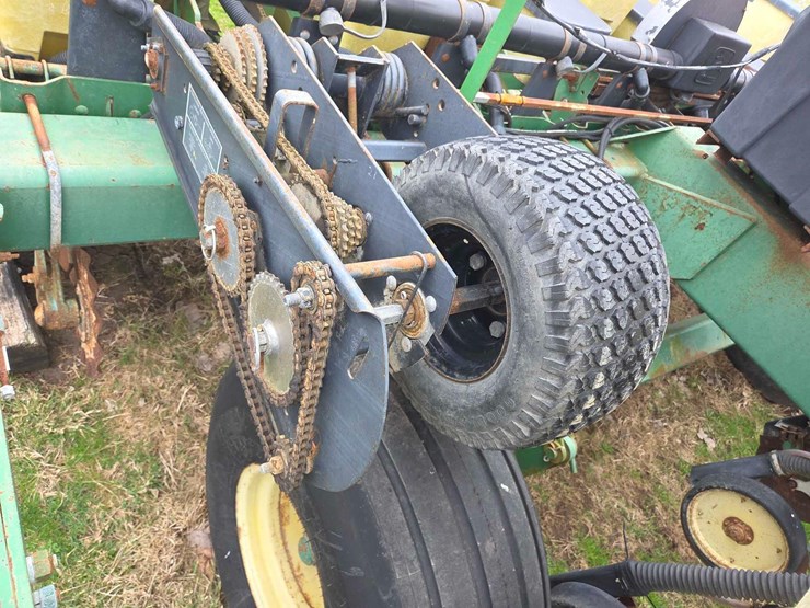 john-deere-7240-image-14