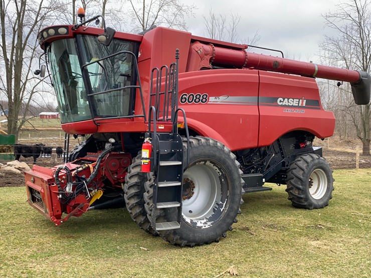case-ih-6088-image-1
