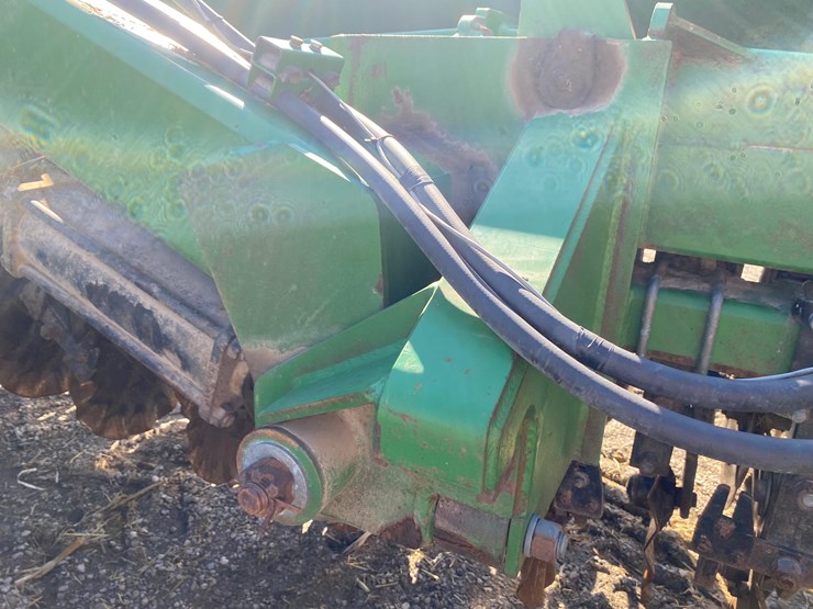 great-plains-solid-stand-30-image-22