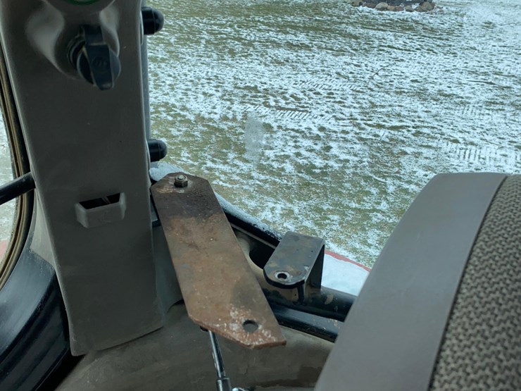 case-ih-125-image-67