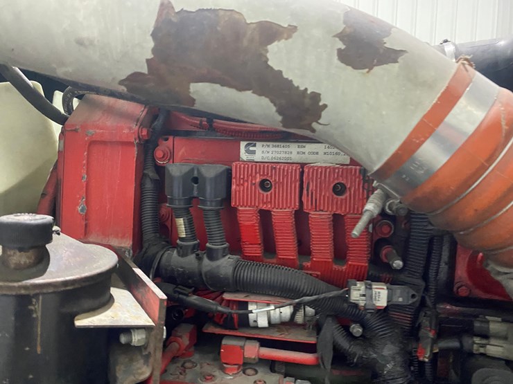 2002-peterbilt-379-image-83