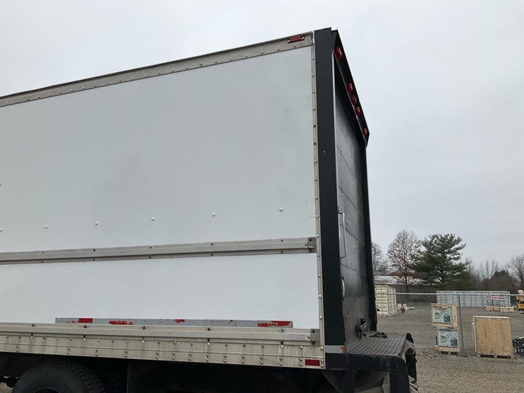 2005-international-durastar-4300-image-28