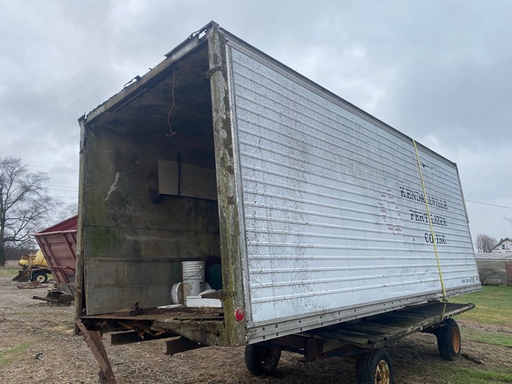 van-bed-for-storage-wagon-gear-not-included-image-5