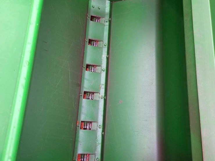 john-deere-1590-image-23