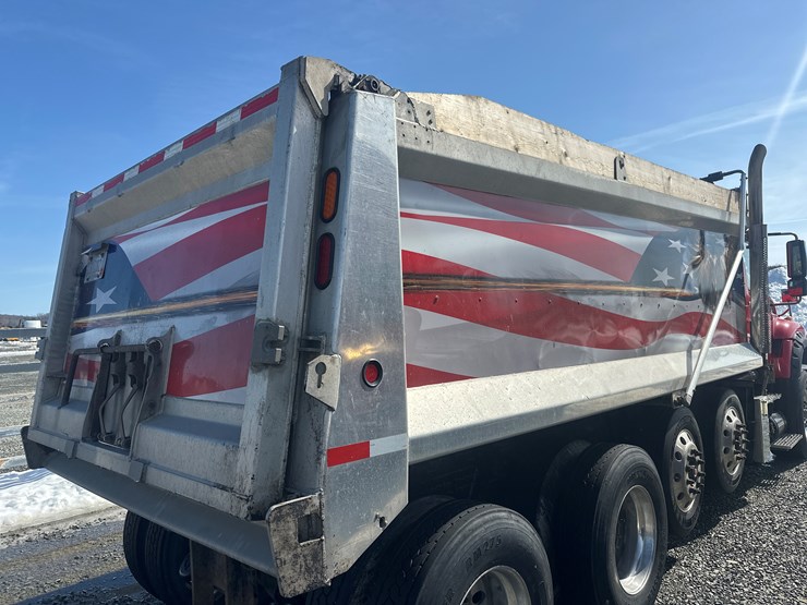 2012-international-7600-image-18