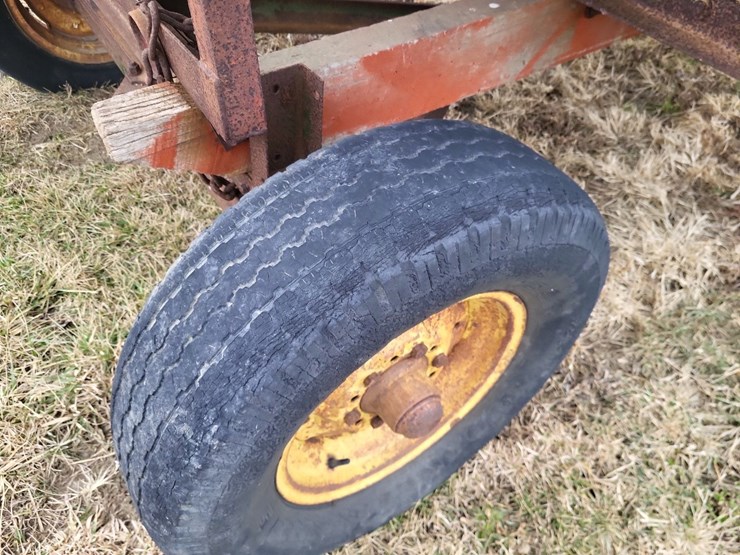 hopper-wagon-w/john-deere-running-gear-image-21