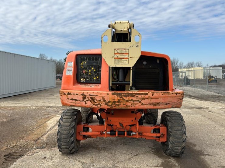 2005-jlg-400s-image-4
