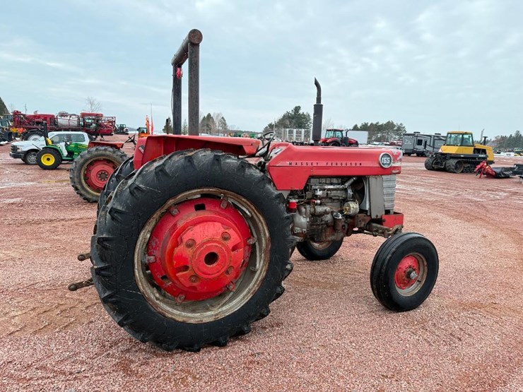 massey-ferguson-165-image-4